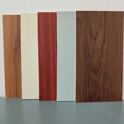 Estilo de diseño moderno fachada de pared exterior revestida con suelo de celulosa ignífugo