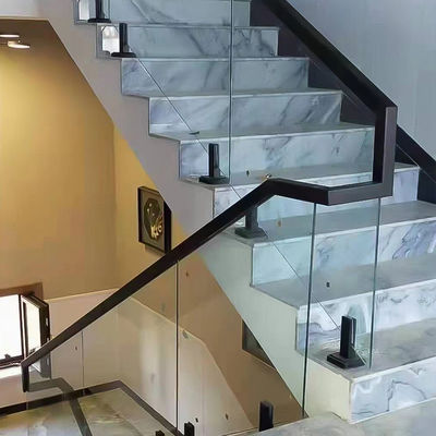 Barandillas de vidrio de estilo de diseño moderno para la seguridad interior en las escaleras de los apartamentos