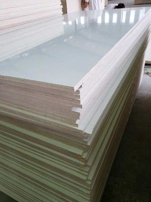 Panel interior de tablero de chapa de madera con tablero ecológico estándar E1 y libre de pintura