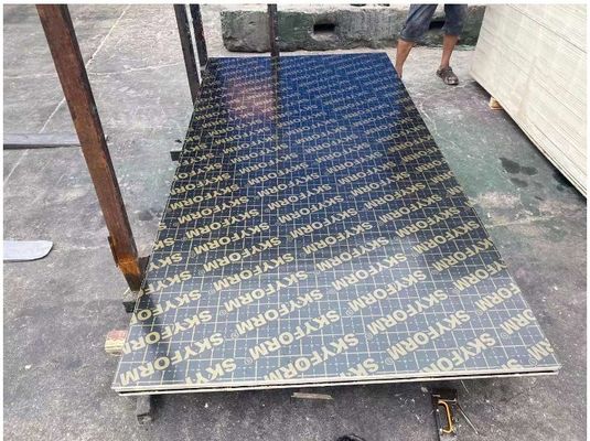 12 mm de madera contrachapada con película para la construcción placa de chapa material de superficie placa de melamina