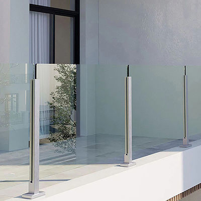 Rejilla de acero inoxidable 304 de estilo moderno montada en la pared para escaleras y balcones