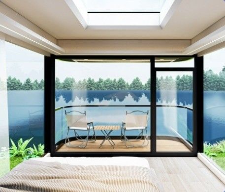 App Control Hotel Casa cápsula espacial con traje térmico y sistema eléctrico