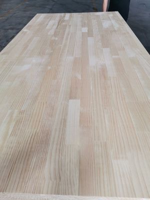 Diseño moderno estilo de madera de pino Finger Junta y competitivo para muebles de interior