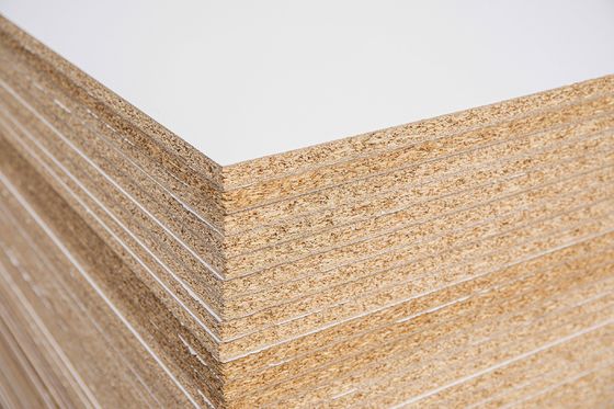 Tecnología de producción de alto nivel tablero de astillas para soluciones de acabado de superficies de apartamentos
