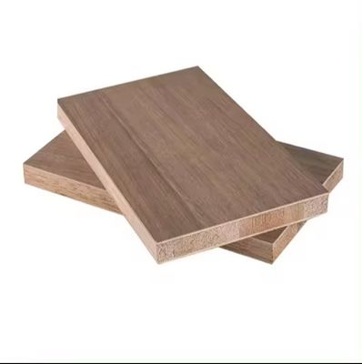 Grado FIRST-CLASS 3mm-21mm Placas de chapa laminada de melamina para aplicaciones marinas