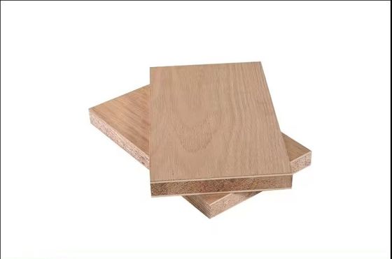 Grado FIRST-CLASS 3mm-21mm Placas de chapa laminada de melamina para aplicaciones marinas
