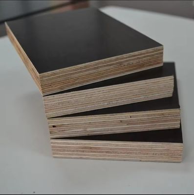 18 mm de madera contrachapada marina de material de pino filmado contrachapado para la construcción oferta limitada